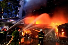 Vào khoảng 17 giờ 30 ngày 25/9/2019, lửa bất ngờ bùng phát tại siêu thị điện máy Hoàng Gia trên đường Lê Hồng Phong, quận Ngô Quyền, Hải Phòng.