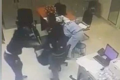 Hiện trường vụ cướp. (Ảnh: Chụp từ camera an ninh)