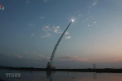 Một tên lửa tầm ngắn mới của Triều Tiên được phóng thử từ bán đảo Hodo, gần thị trấn ven biển phía đông Wonsan, ngày 25/7/2019. (Nguồn: Yonhap/TTXVN)