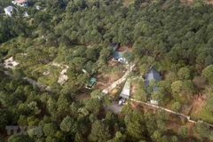 Công trình sai phạm tại xã Minh Phú, huyện Sóc Sơn. (Ảnh: Thành Đạt/TTXVN)