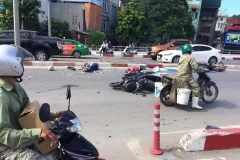 Hiện trường vụ tai nạn. (Ảnh: Trung Nguyên-Hoàng Tùng/TTXVN)