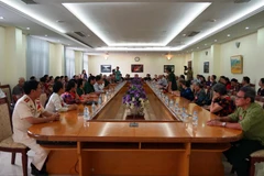 Toàn cảnh buổi thăm giao lưu tại Đại sứ quán Việt Nam. (Ảnh: Phóng viên TTXVN tại Campuchia)