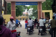 Công an huyện Đông Anh lên tiếng về "nạn dụ dỗ trẻ em" ở cổng trường