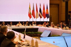 Các Bộ trưởng Kinh tế ASEAN thảo luận về RCEP. (Ảnh: TTXVN)