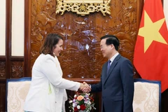 Chủ tịch nước Võ Văn Thưởng tiếp Đại sứ New Zealand tại Việt Nam Tredene Dobson. (Ảnh: Thống Nhất/TTXVN)