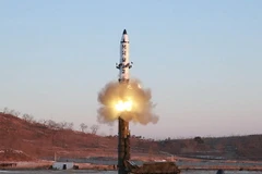 Hình ảnh một vụ phóng tên lửa của Triều Tiên. (Nguồn: Reuters)