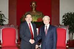 Thúc đẩy mạnh mẽ quan hệ giữa Đảng Cộng sản Việt Nam-Đảng FMLN