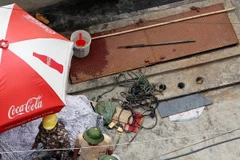 Quảng Ninh: 3 công nhân thương vong khi dọn bể nước thải