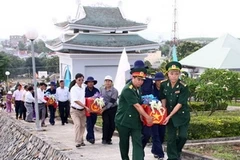 Lễ truy điệu và an táng hài cốt liệt sỹ quân tình nguyện và chuyên gia Việt Nam hy sinh tại Lào và Campuchia. Ảnh minh họa (Ảnh: Trần Lê Lâm/TTXVN)