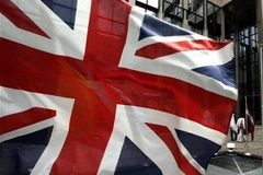 Anh: Tỷ lệ lạm phát lần đầu tiên rơi vào mức âm kể từ năm 1960