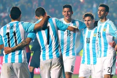 Cặp đôi hoàn hảo Messi-Pastore giúp Argentina thăng hoa. (Nguồn: espn)