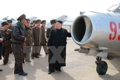 Ông Kim Jong-un thử nghiệm một chiếc máy bay của Triều Tiên