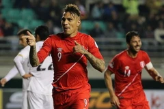 Paolo Guerrero ăn mừng cú hạt-trick để đời. (Nguồn: Getty)