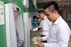 Tiền lương bình quân năm 2016 chỉ tăng khoảng . (Ảnh minh họa: TTXVN)