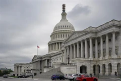 Bên ngoài tòa nhà Quốc hội Mỹ. (Ảnh: AFP/TTXVN)