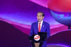 Tổng thống Indonesia Joko Widodo tuyên bố Bế mạc Hội nghị Cấp cao ASEAN 43. (Ảnh: Dương Giang/TTXVN)