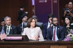 Phó Tổng thống Hoa Kỳ Kamala Harris tham dự Hội nghị Cấp cao Đông Á lần thứ 18. (Ảnh: Dương Giang/TTXVN)