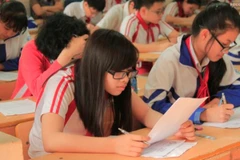 16.000 học sinh bắt đầu tranh tài với cuộc thi English Champion 