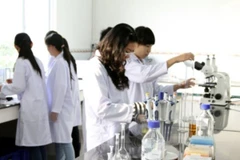 Gần hơn 400 giảng viên, sinh viên đoạt giải Tài năng khoa học trẻ 