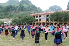 Năm học 2015-2016, tựu trường sớm nhất vào ngày 1/8 