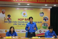 Ban tổ chức giới thiệu chương trình Đại hội. (Ảnh: Trung ương Đoàn)