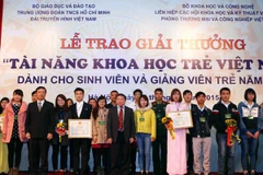Giải thưởng Tài năng khoa học trẻ: Nhiều trường đại học không mặn mà