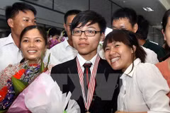 Việt Nam bội thu tại giải Olympic Vật lý học châu Á năm 2015 