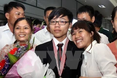 Việt Nam bội thu tại giải Olympic Vật lý học châu Á năm 2015 