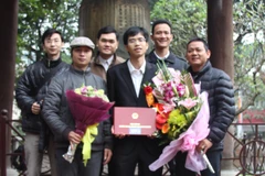 Tâm sự đời và nghề của tân phó giáo sư tuổi 8X