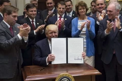 [Mega Story] Nhìn lại 100 ngày lãnh đạo nước Mỹ của Tổng thống Trump