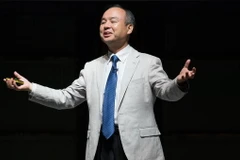 [Mega Story] Masayoshi Son: Đua ngựa, trứng cá hồi và tư duy 300 năm