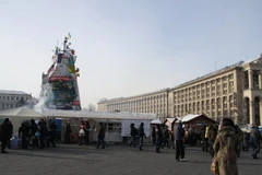 John Kerry: Mỹ, EU sát cánh cùng người dân Ukraine