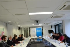 Bộ trưởng Văn hóa, Thể thao và Du lịch làm việc tại Pháp 