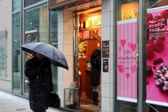 Nhật Bản lao đao trong đợt mưa tuyết lớn chưa từng thấy