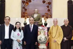 Chủ tịch nước thăm, chúc Tết Pháp chủ Giáo hội Phật giáo Việt Nam