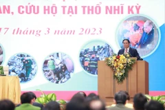 Thủ tướng Phạm Minh Chính phát biểu tuyên dương các lực lượng tham gia cứu nạn, cứu hộ làm nhiệm vụ tại Thổ Nhĩ Kỳ. (Ảnh: Dương Giang/TTXVN) 