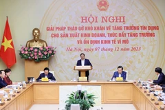 Thủ tướng Phạm Minh Chính chủ trì hội nghị. (Ảnh: Dương Giang/TTXVN)