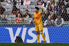 Thủ thành Trần Thị Kim Thanh trong trận ra quân của Tuyển Việt Nam gặp tuyển Mỹ tại World Cup Nữ 2023 ở Auckland, New Zealand ngày 22/7/2023. (Ảnh: AFP/TTXVN)