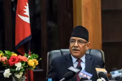 Thủ tướng Nepal Pushpa Kamal Dahal phát biểu tại Kathmandu. (Ảnh: AFP/TTXVN)