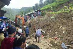 Hiện trường một vụ sạt lở ở Bắc Kạn. (Ảnh: TTXVN phát)