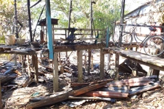 Hỏa hoạn đã thiêu rụi hoàn toàn căn nhà. (Nguồn: baoangiang.com.vn)