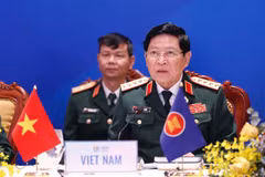Đại tướng Ngô Xuân Lịch, Bộ trưởng Quốc phòng Việt Nam khai mạc hội nghị. (Ảnh: Dương Giang/TTXVN)