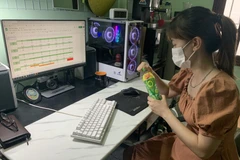 Làm việc tại nhà vẫn dễ dàng trúng thưởng cùng Trà Xanh Không Độ.