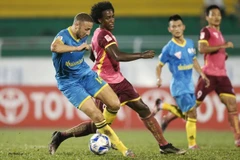 Sài Gòn FC và Sanna Khánh Hòa BVN chia điểm trên sân Thống Nhất