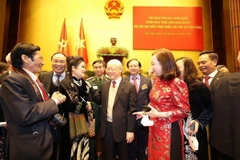 Tổng Bí thư Nguyễn Phú Trọng với đại biểu dự Hội nghị Văn hóa toàn quốc triển khai thực hiện Nghị quyết Đại hội Đại biểu toàn quốc lần thứ XIII của Đảng (Hà Nội, 24/11/2021). (Ảnh: Trí Dũng/ TTXVN)