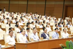 Các đồng chí lãnh đạo cấp cao của Đảng, Nhà nước và đại biểu dự hội nghị tại Hội trường Diên Hồng, Nhà Quốc hội. (Ảnh: Phương Hoa/ TTXVN)