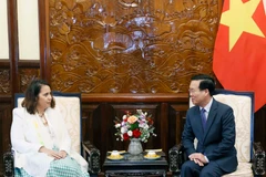 Chủ tịch nước Võ Văn Thưởng tiếp Đại sứ New Zealand tại Việt Nam Tredene Dobson. (Ảnh: Thống Nhất/TTXVN)
