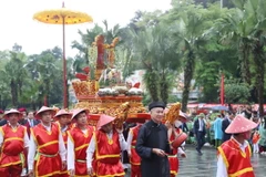 Nghi lễ rước trong Lễ dâng hương tưởng niệm các Vua Hùng năm 2023. (Ảnh: Thống Nhất/TTXVN)