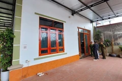 Căn phòng nơi ba nạn nhân tử vong do ngộ độc khí than. (Ảnh: TTXVN phát)