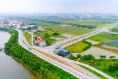 Hệ thống giao thông hạ tầng khung được huyện Gia Lâm đầu tư đồng bộ. (Ảnh/TTXVN phát)